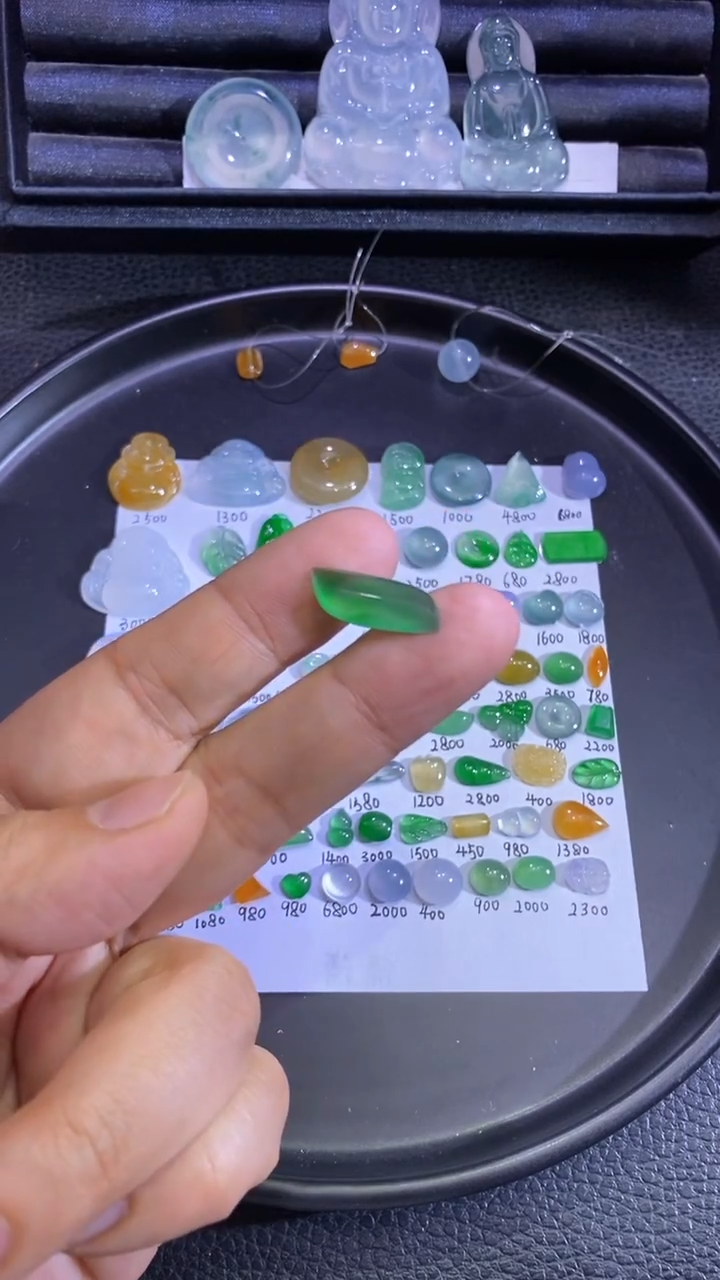 未镶嵌挂件翡翠随行