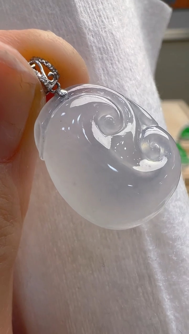 【闪购商品】翡翠吊坠(不含链)18K金镶嵌多样性发货拍一发一