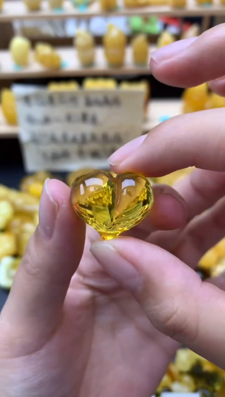 琥珀未镶嵌珠宝奇石013琥珀蜜蜡微瑕