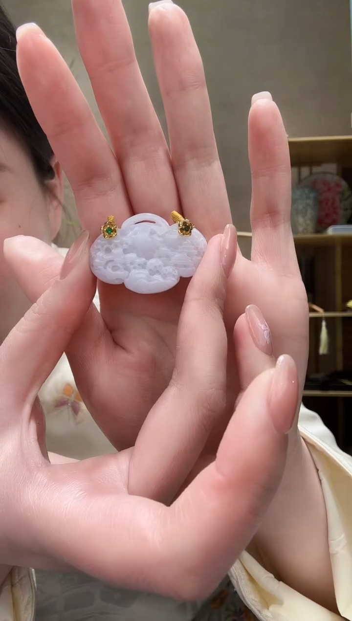 【闪购商品】翡翠颈饰未镶嵌吊坠