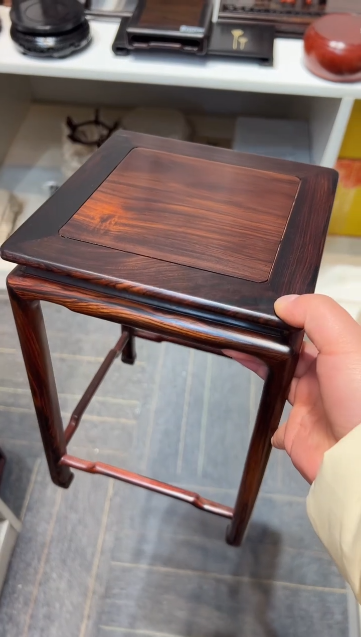 【闪购商品】红酸枝木类端景台工艺品底座2