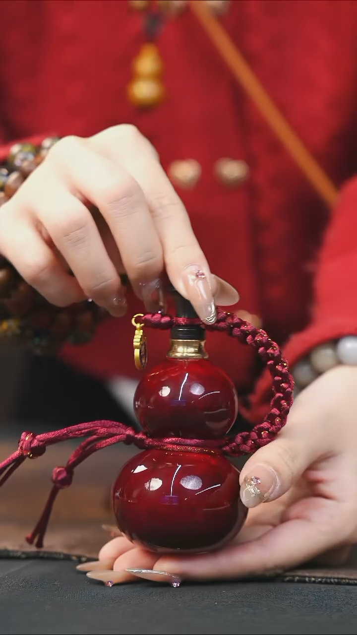 【闪购商品】WJ197大漆精致小手捻(开口）