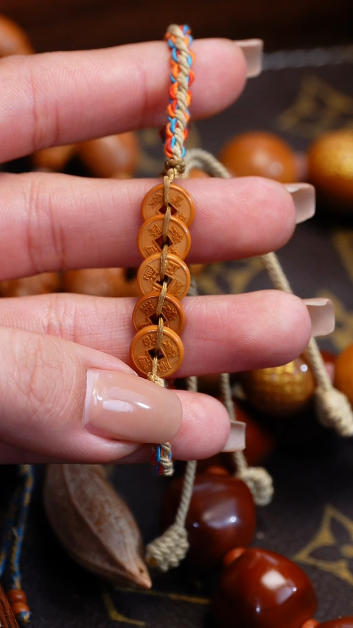 【闪购商品】橄榄核吊坠苏工橄榄核