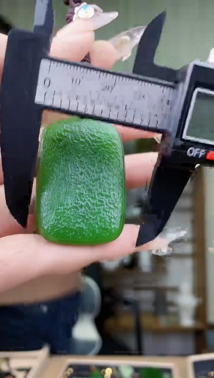 【闪购商品】和田玉挂件未镶嵌拍一发一，多样性发货！