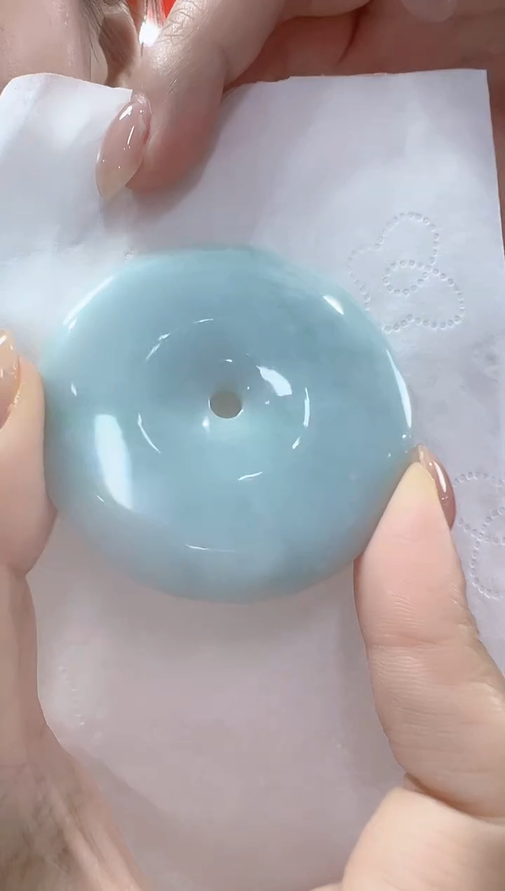 颈饰未镶嵌翡翠孤品平安扣