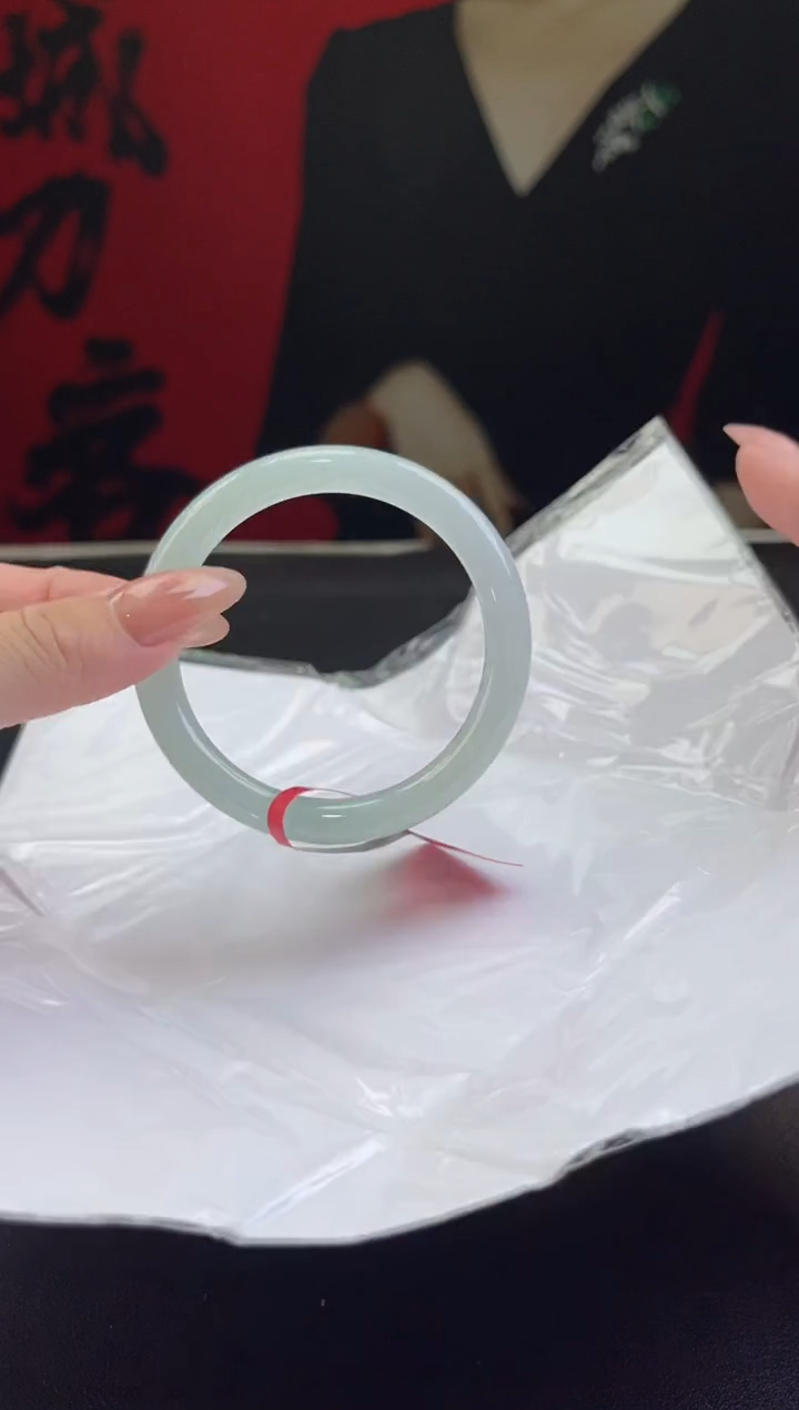 【闪购商品】翡翠手镯未镶嵌翡翠手镯1