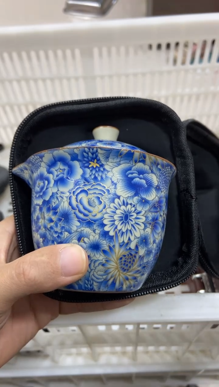 杯无运费险有瑕疵的摄影的产品有使用过的痕迹有点脏介意勿拍