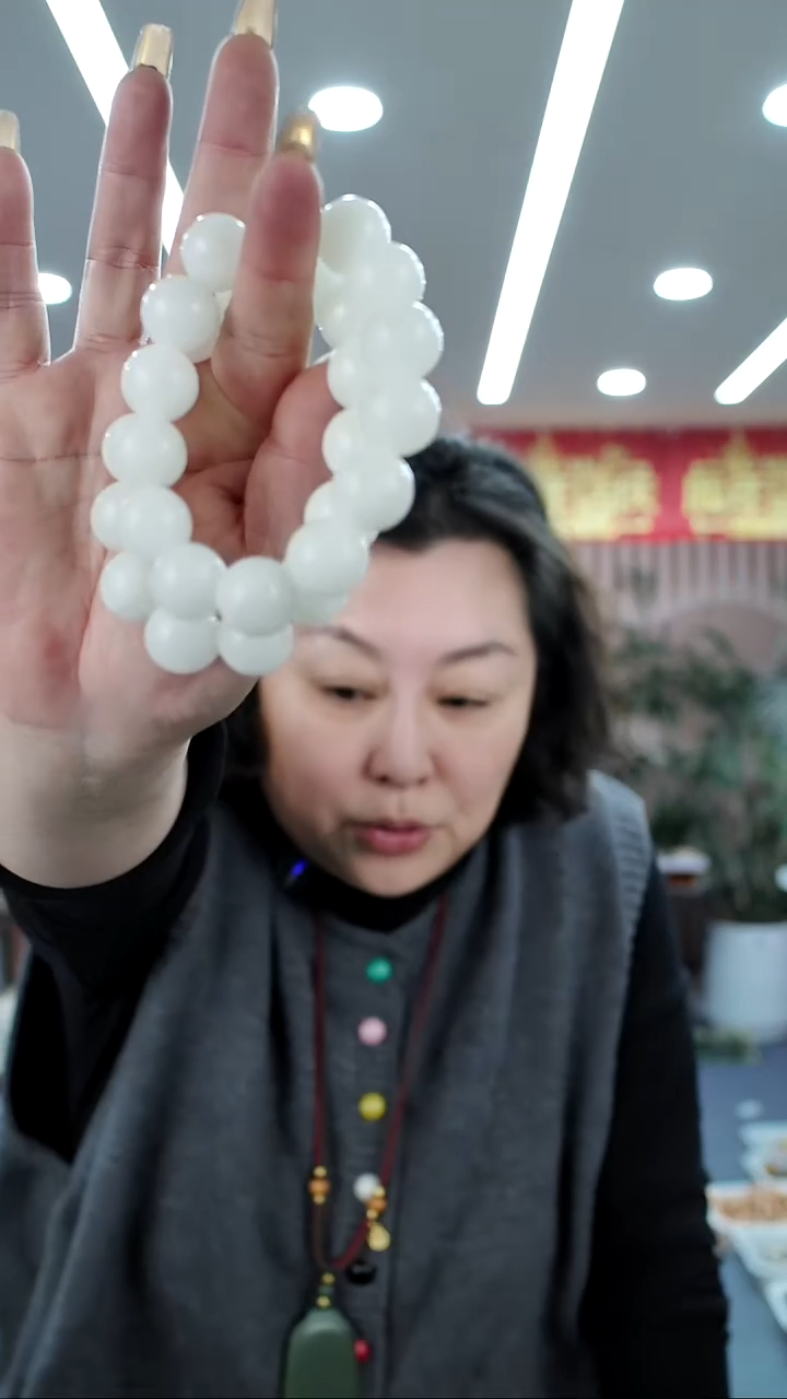 未镶嵌手链和田玉多样式发货随机发一