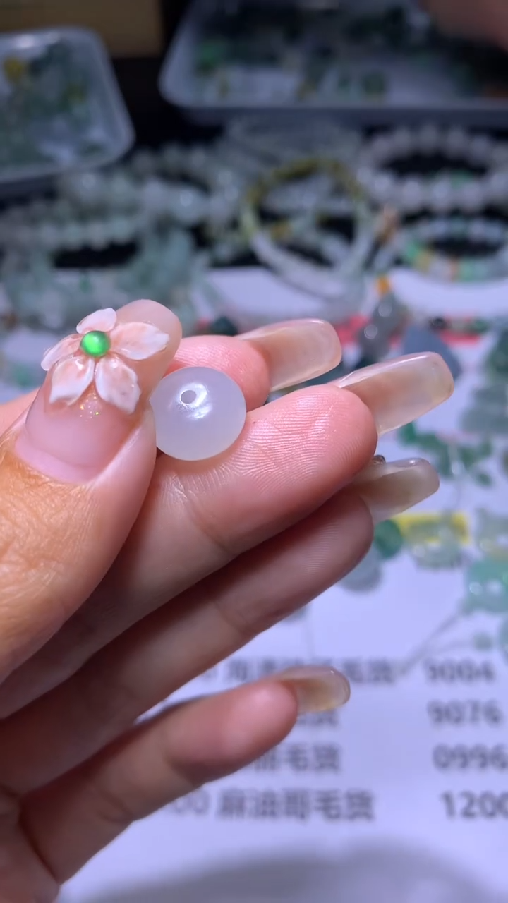 【闪购商品】定制翡翠未镶嵌MJX019124