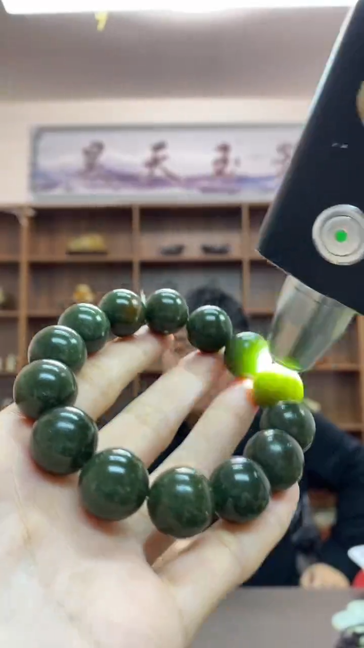【闪购商品】岫岩河磨玉（透闪石质玉）手串未镶嵌手串卡16
