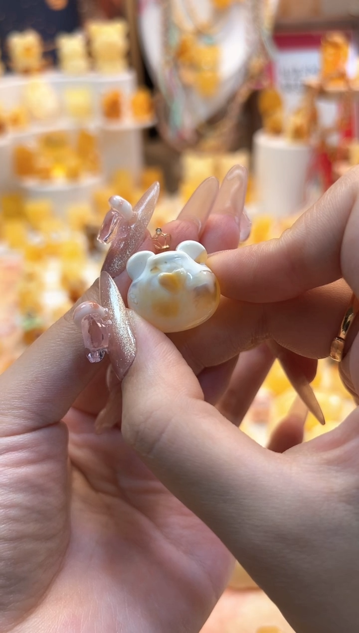 【闪购商品】蜜蜡珠宝奇石18K金镶嵌小熊