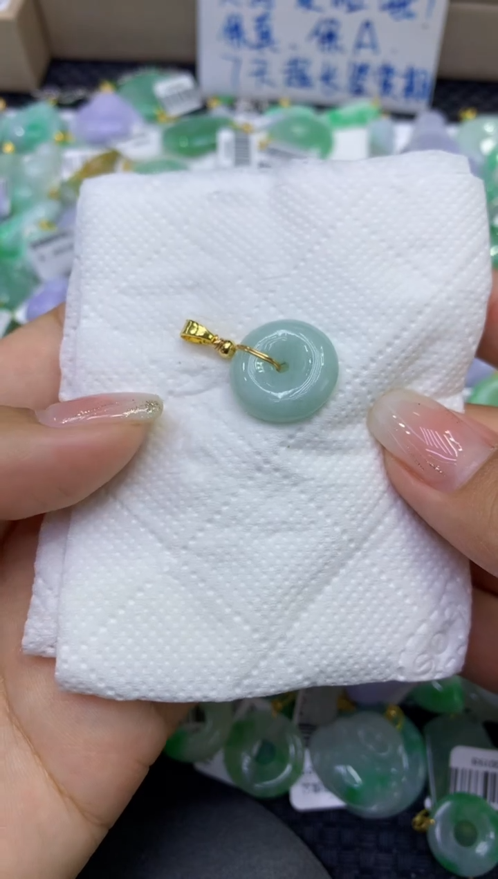 颈饰未镶嵌翡翠天然缅甸A货翡翠