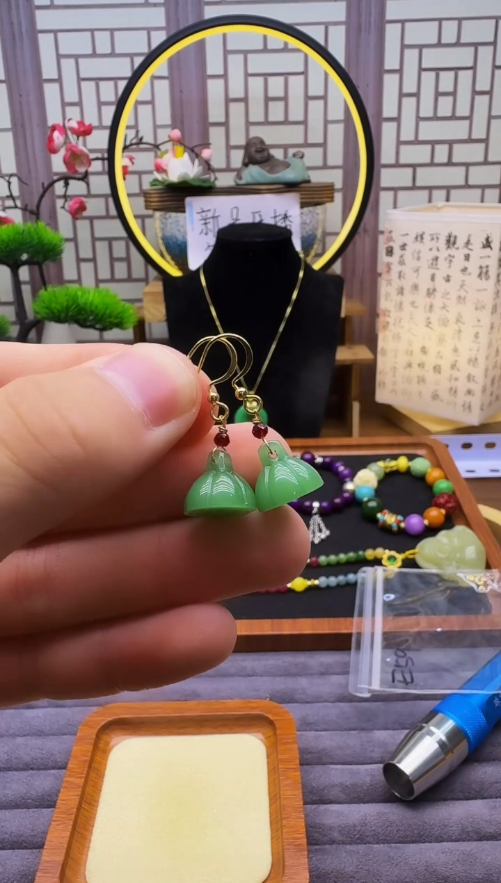 和田玉14K金镶嵌耳饰E59