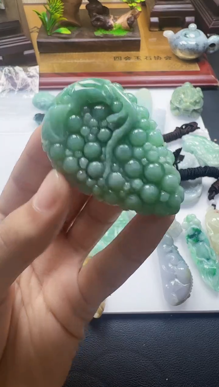 吊坠(不含链)未镶嵌翡翠1