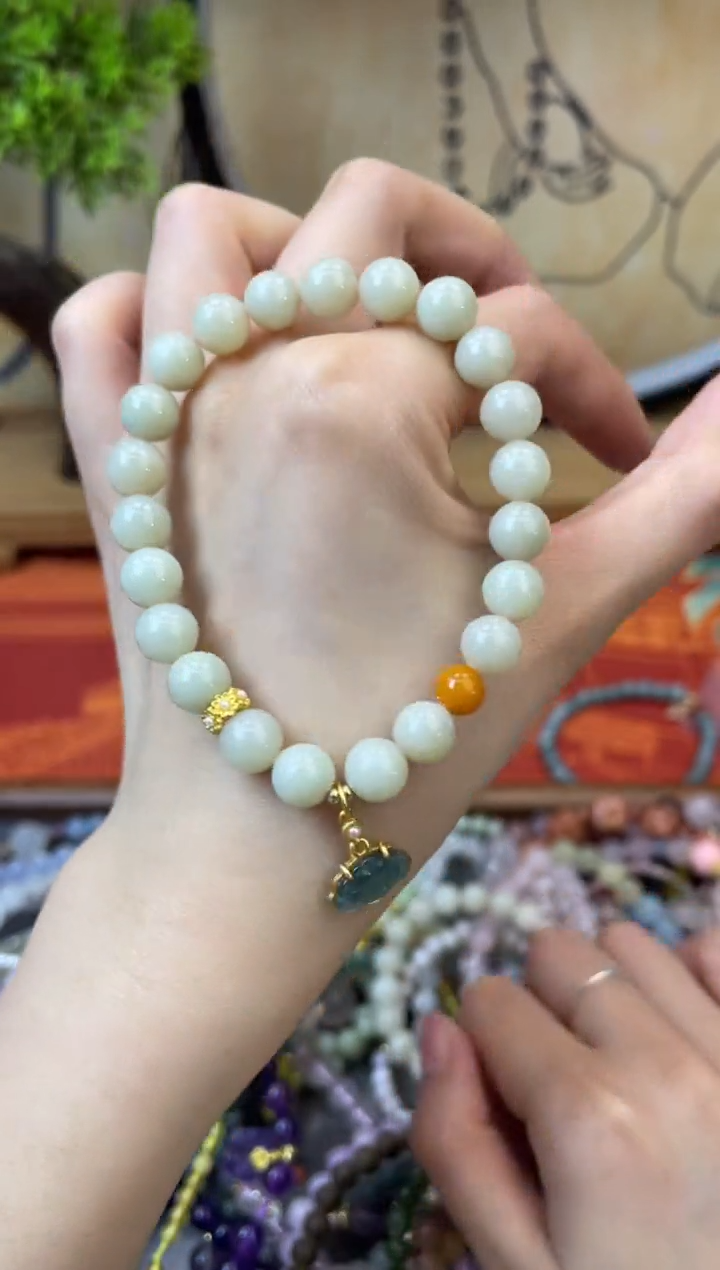 【闪购商品】和田玉手饰未镶嵌256