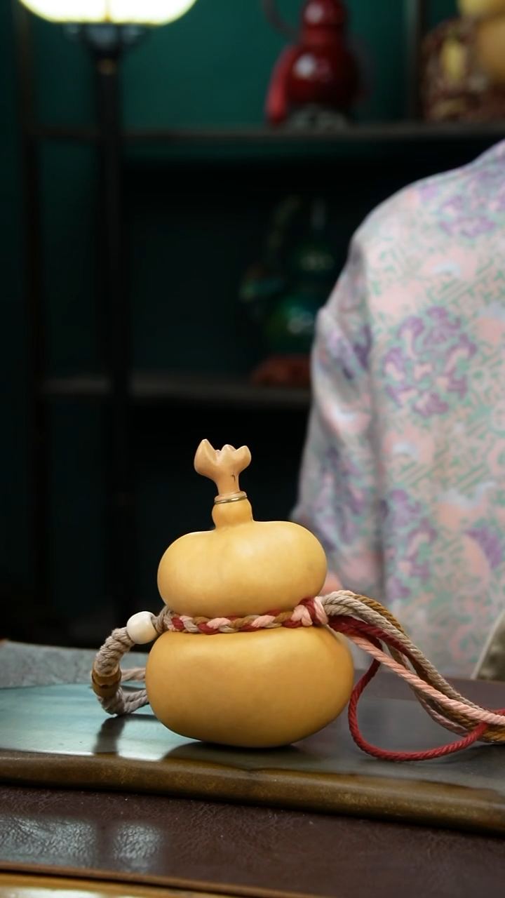 【闪购商品】E722热水酒葫芦 一物一拍