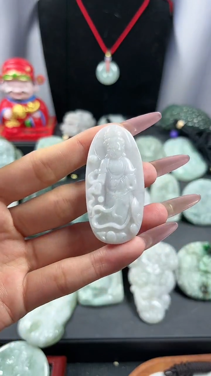 【闪购商品】翡翠颈饰未镶嵌莲花观音