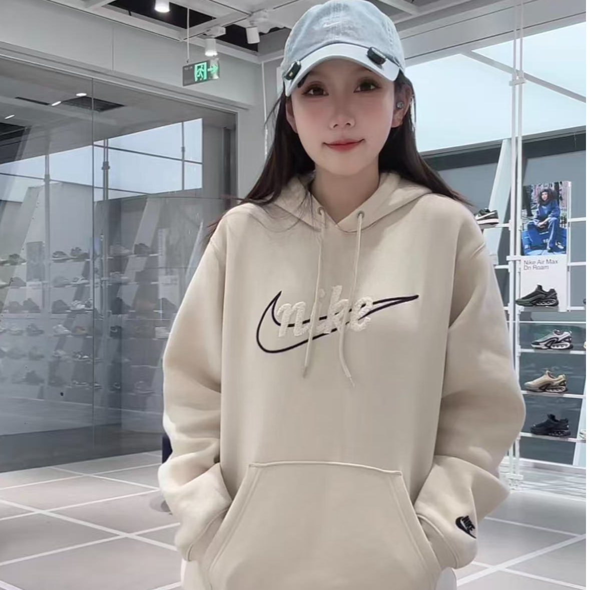 NIKE/2026新款男女同款奶黄加绒连帽宽松长袖内搭卫衣IF0686-229