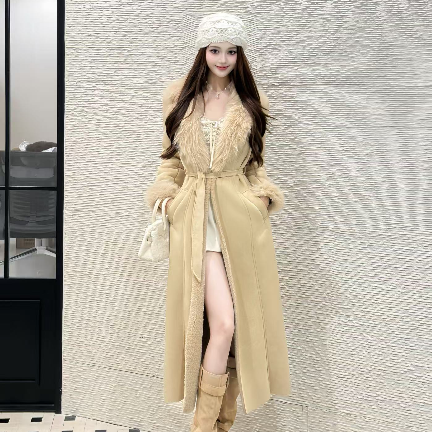 【现货】25年冬季保暖贵气翻领老钱风毛呢大衣X241003