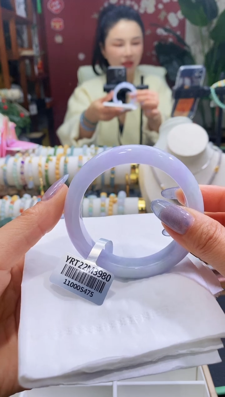 【闪购商品】翡翠手镯未镶嵌125圈口56.9/12.8*8.5