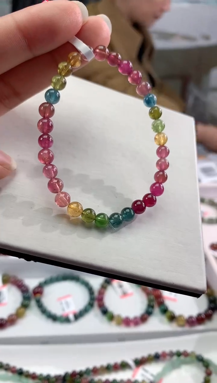 【闪购商品】手串未镶嵌碧玺多样性发一条