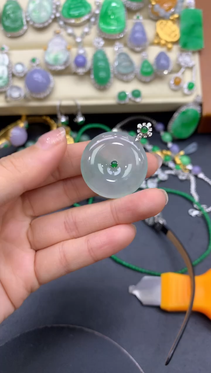 【闪购商品】翡翠颈饰18K金镶嵌415-中国好珍宝