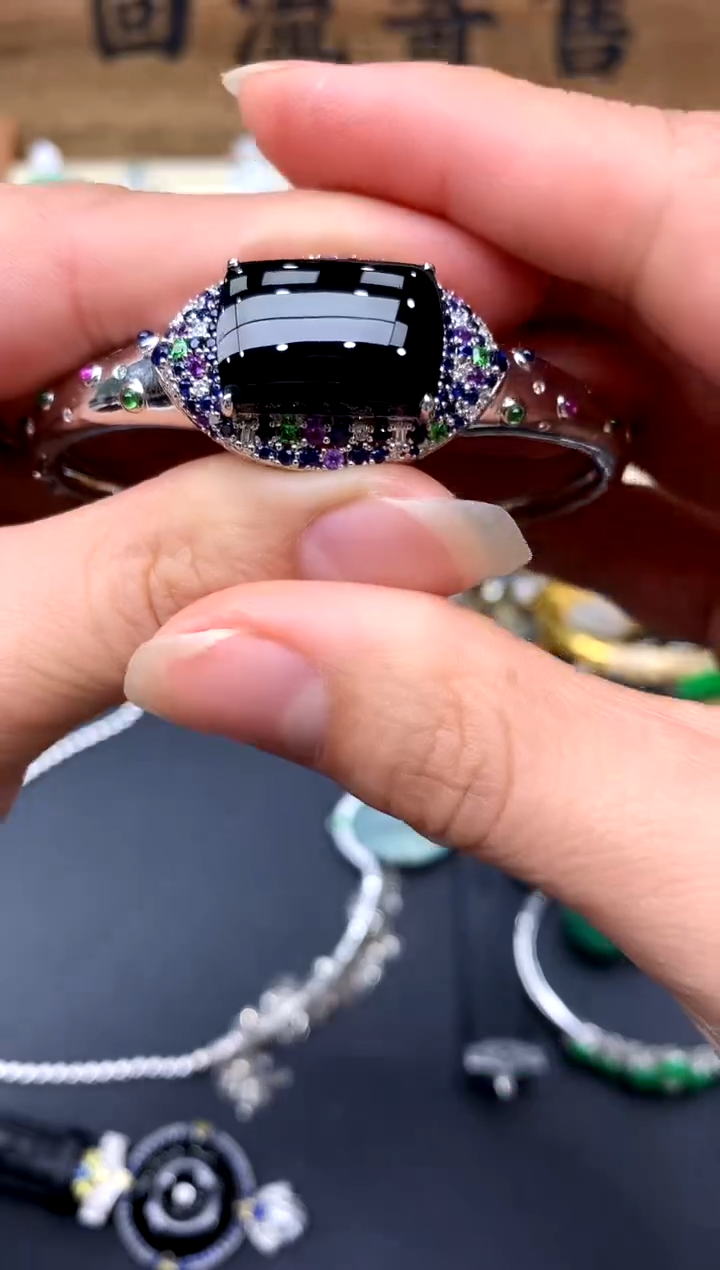 【闪购商品】翡翠手镯18K金镶嵌482-中国好珍宝