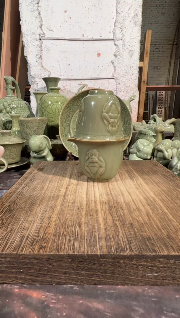 微瑕耀州窑三不猴快客壶+三不猴大杯