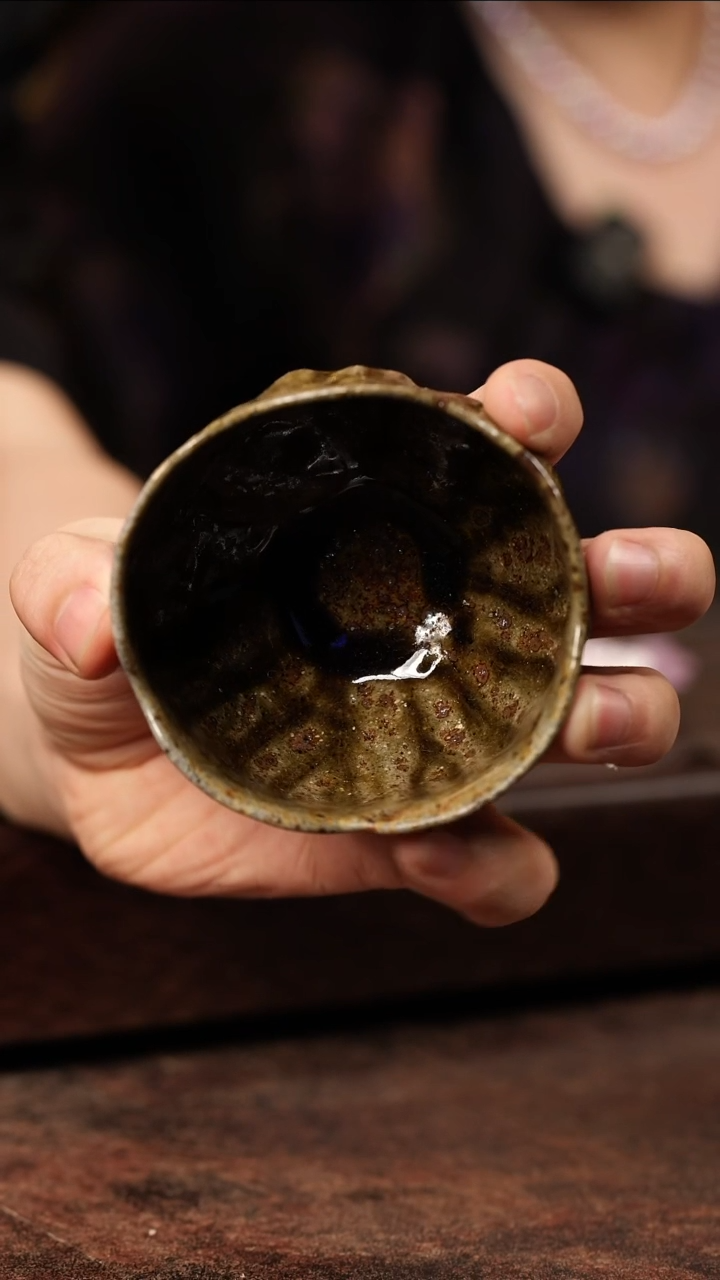 茶壶紫砂122 花骨朵杯 金丝楠木柴烧