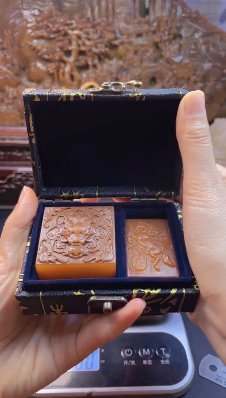 【闪购商品】寿山石印石田黄龙马套盒