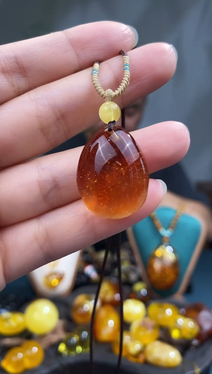 裸石琥珀未镶嵌 全国 包邮