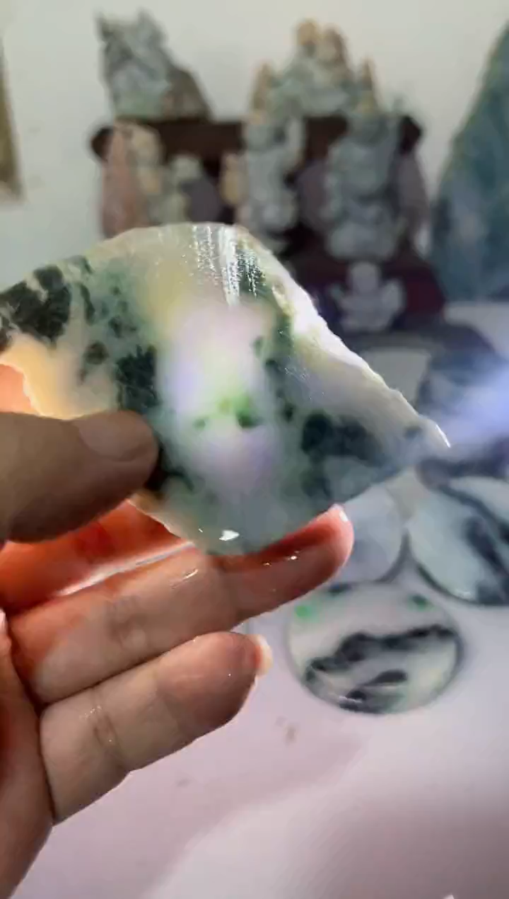 翡翠裸石缅甸翡翠A货821