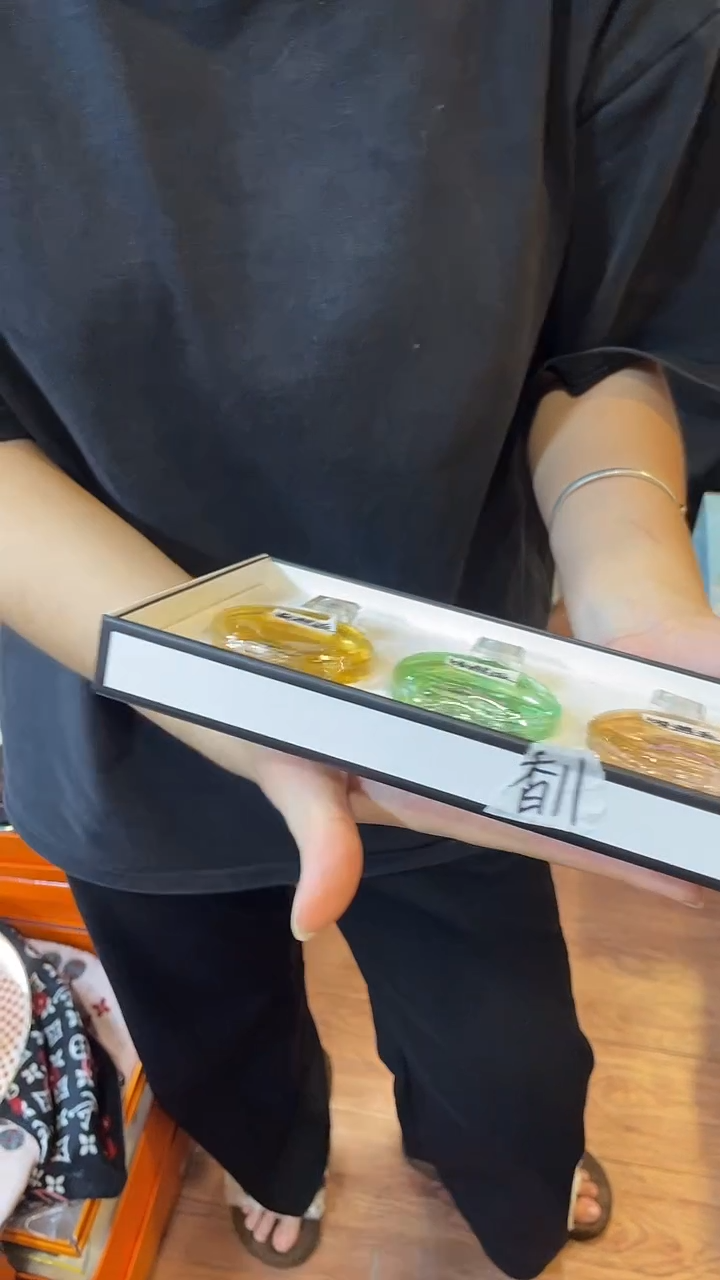 杯鸿辉家品牌瓷器，京东包邮！