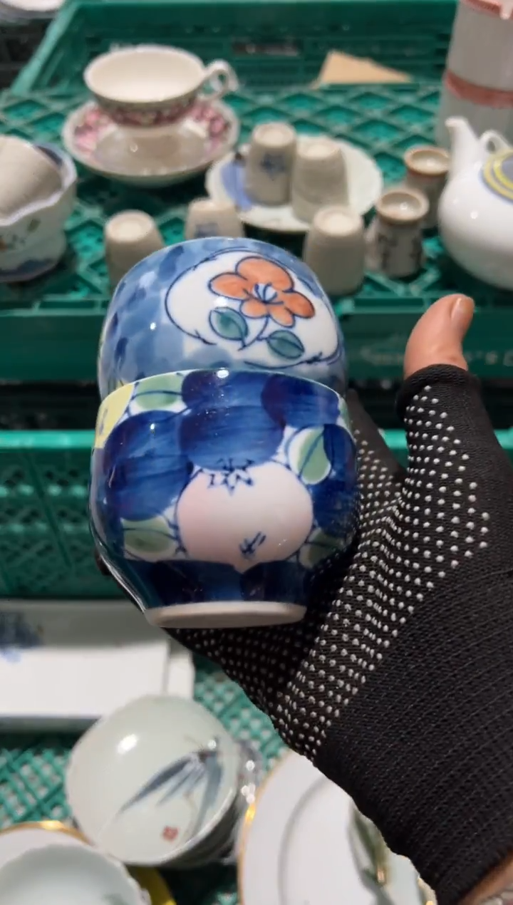 阿**熙阿喵熙熙  中古商品默认瑕疵 完美主义者慎拍