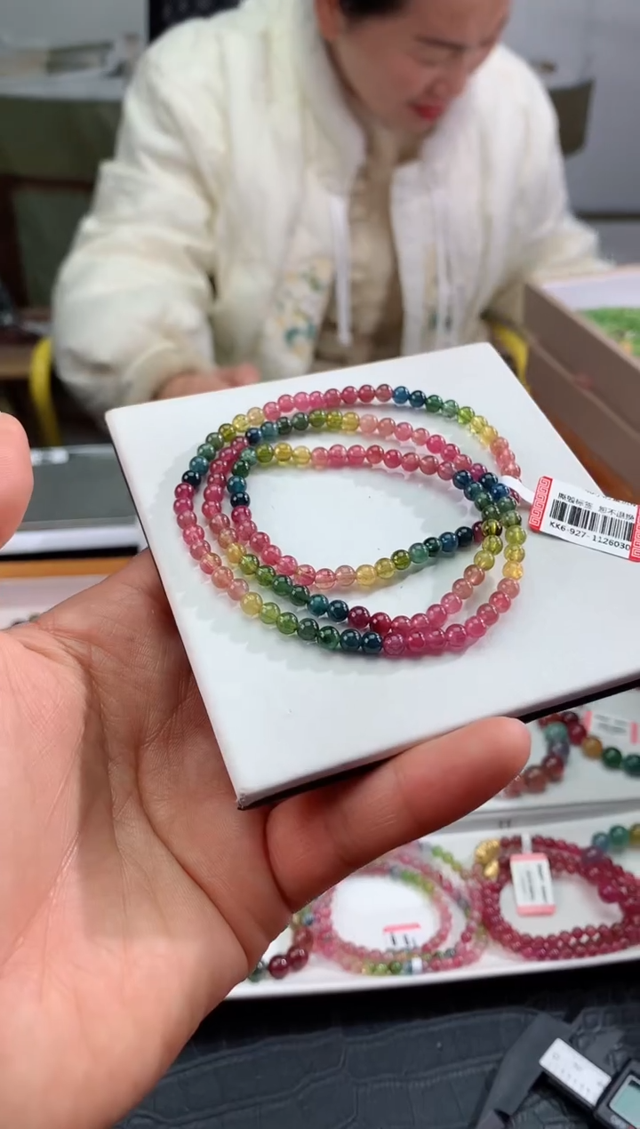 【闪购商品】碧玺手串未镶嵌多样性发一条