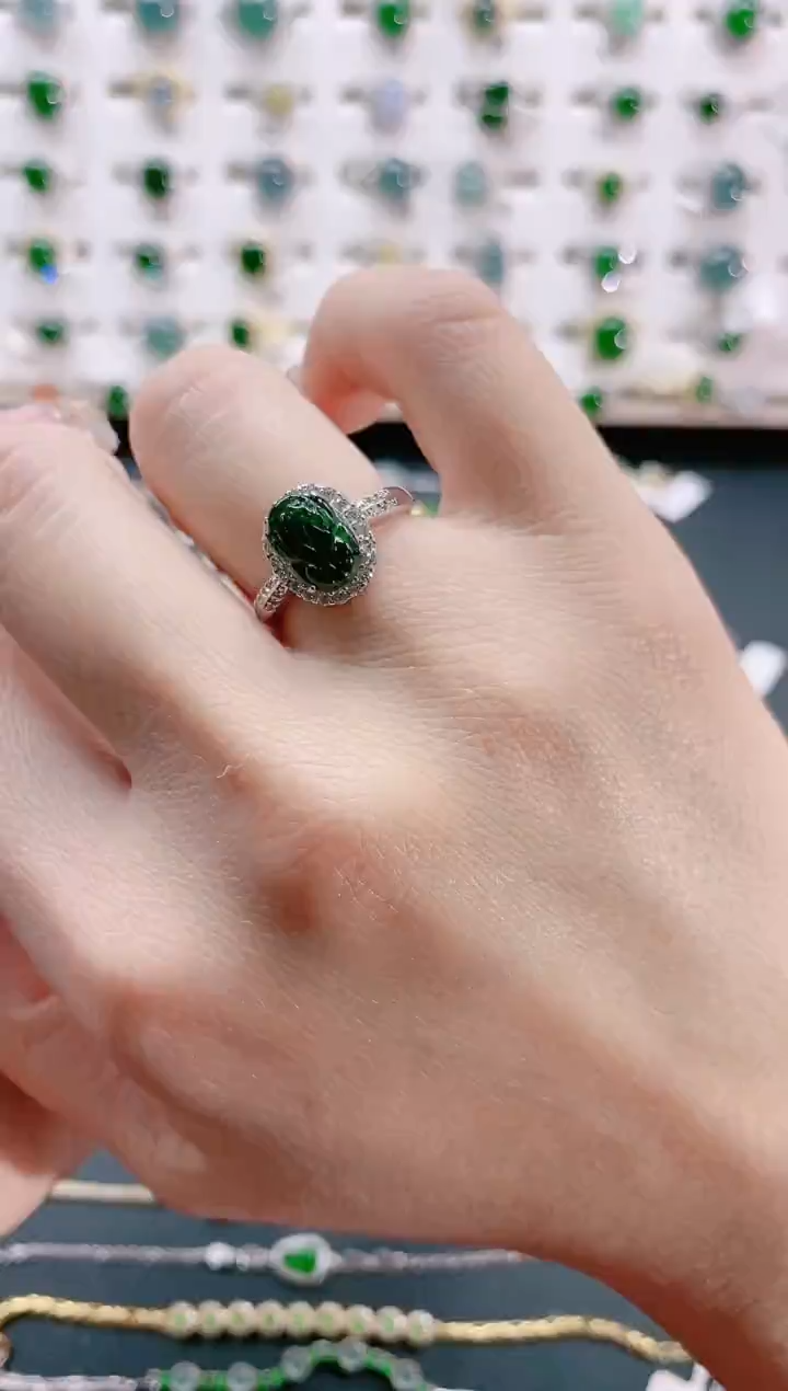 【闪购商品】翡翠戒指银S925镶嵌天然翡翠