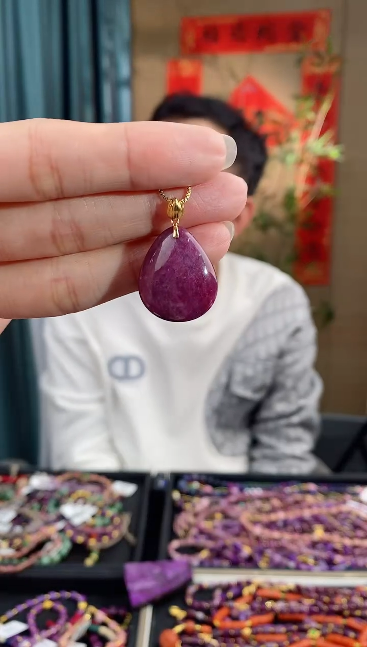 【闪购商品】红宝石吊坠(不含链)18K金镶嵌801