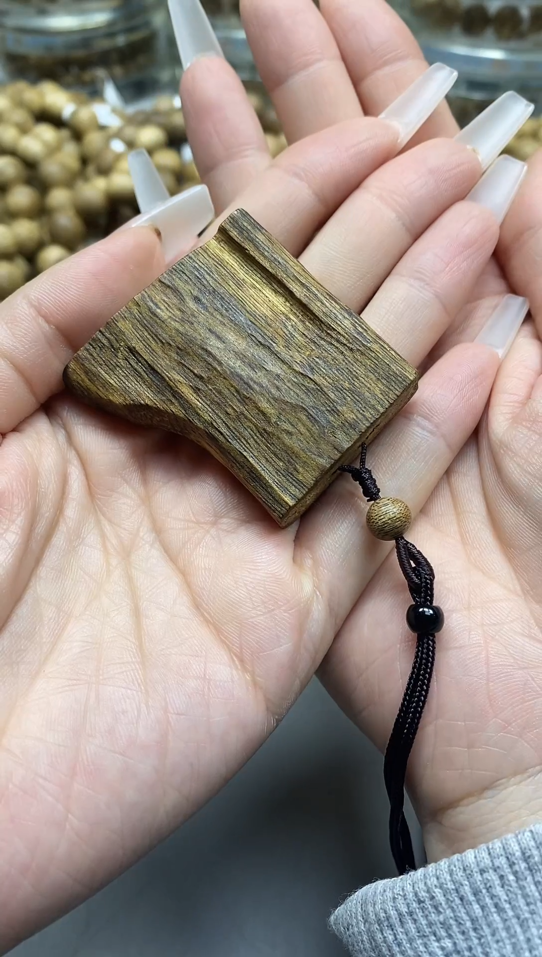 【闪购商品】沉香吊坠红金猊随型吊坠多样性发其一