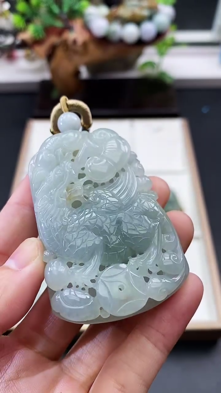 颈饰未镶嵌翡翠天然缅甸A货翡翠