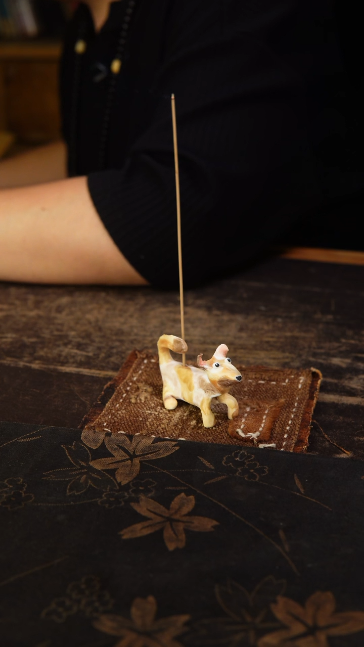 大奘  手捏狗狗香插