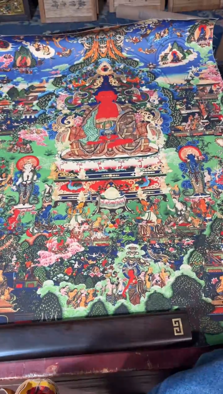 吊坠龙妹的唐卡tk16