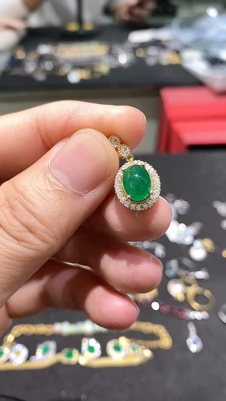 【闪购商品】祖母绿颈饰银S925镶嵌吊坠