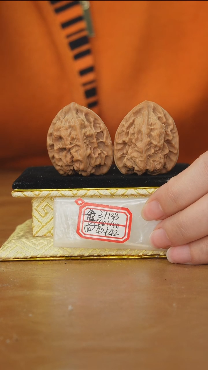 把件文玩核桃马蹄