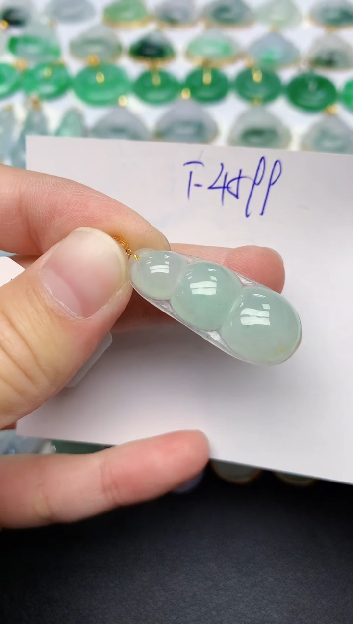 颈饰18K金镶嵌翡翠天然缅甸A货翡翠百元以上9元证书费自理