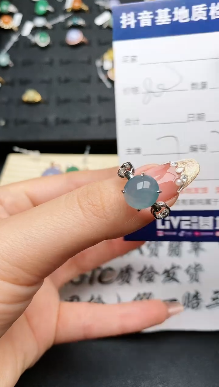 【闪购商品】翡翠戒指银S925镶嵌........