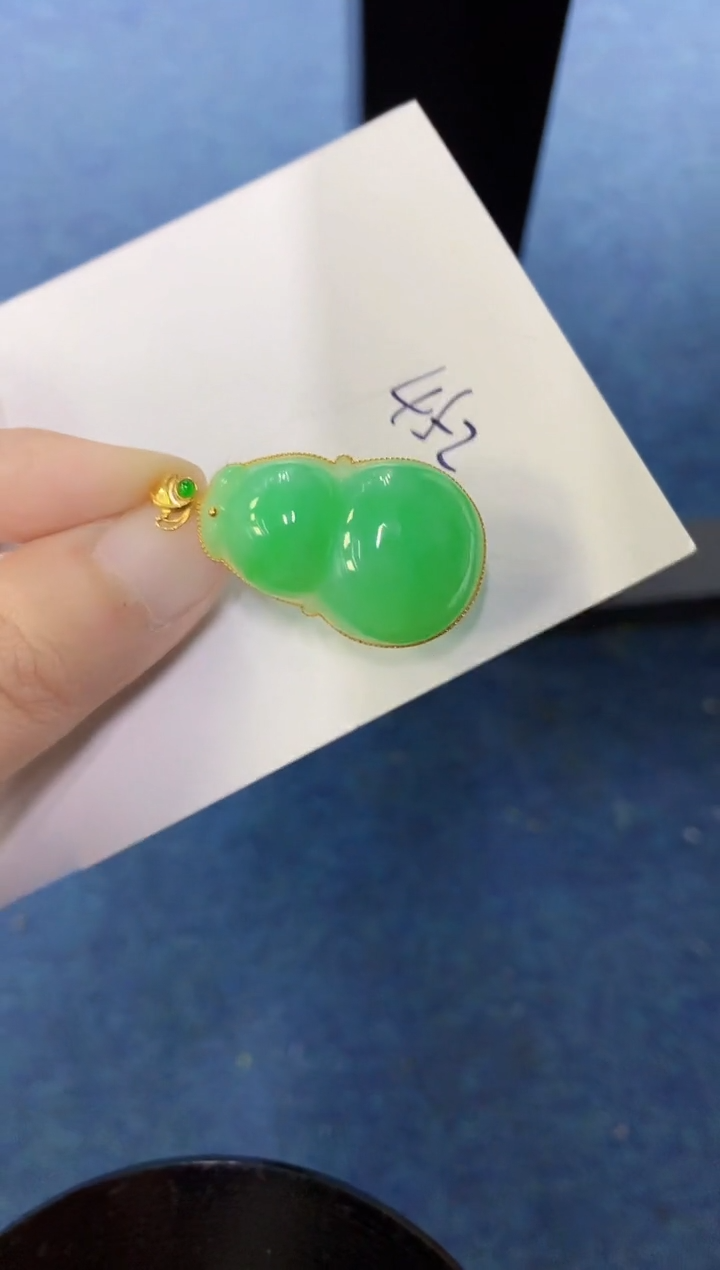 【闪购商品】翡翠18K金镶嵌颈饰000000000