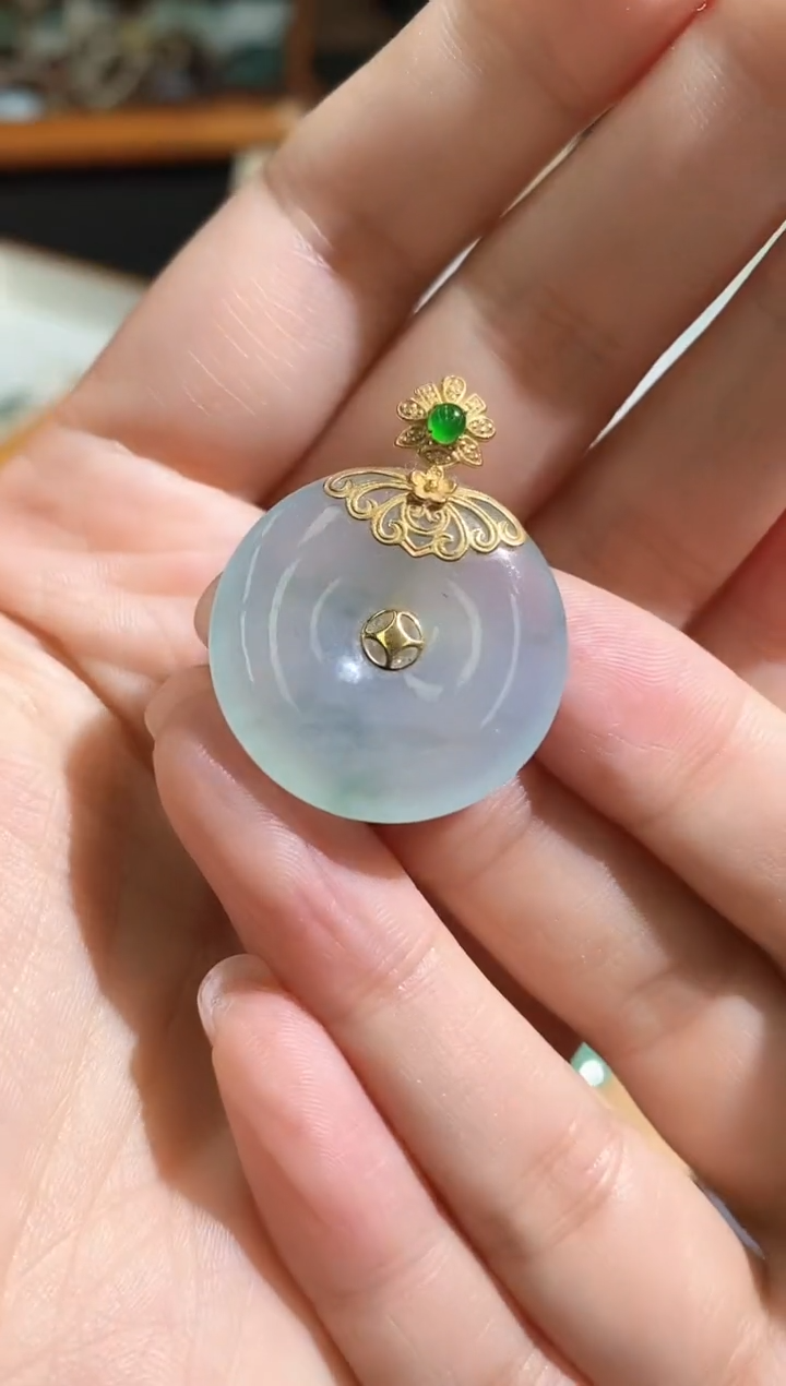 【闪购商品】翡翠颈饰18K金镶嵌250308252