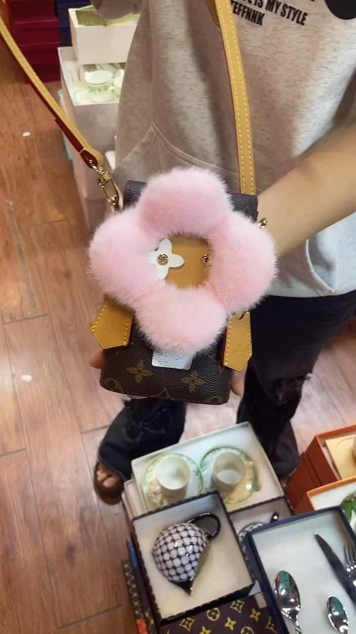 杯鸿辉家品牌瓷器，京东包邮！