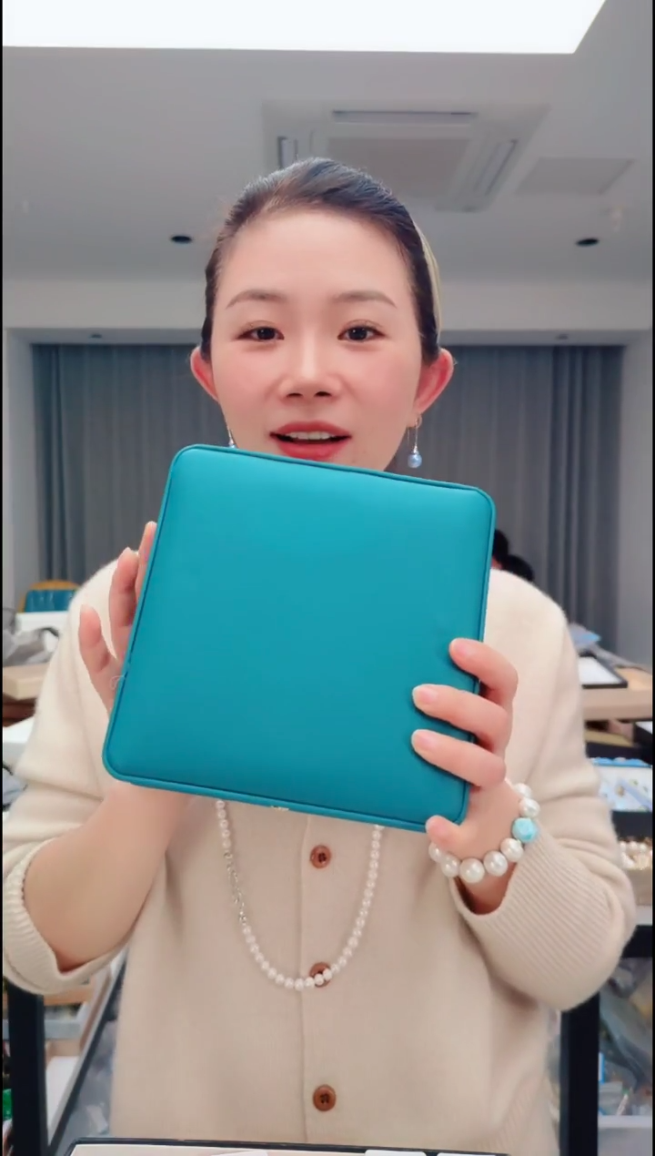 羽毛2227盒子方的