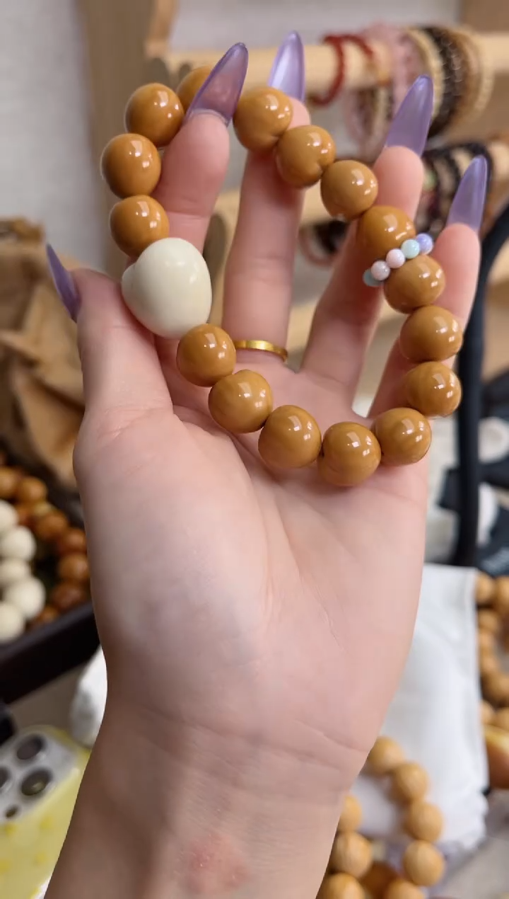 菩提根/象牙果手串拉丝爱心猴头14*15mm手串